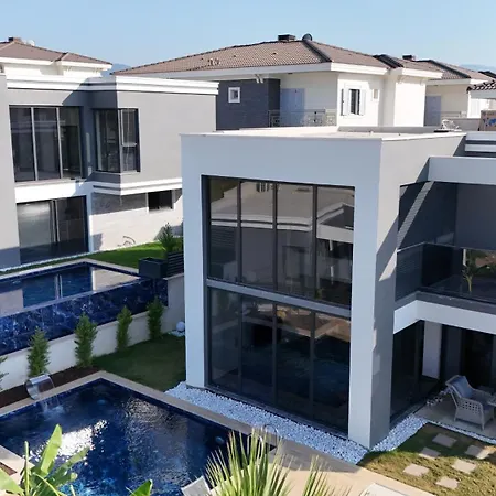 Spacegardenvillas Vila *